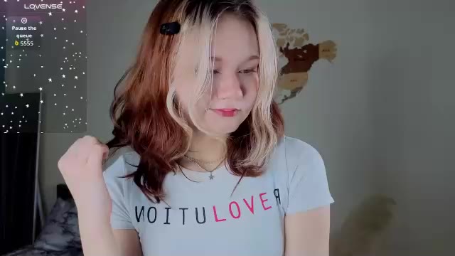 mariamcreedon, webcammodell på Chaturbate: bilder