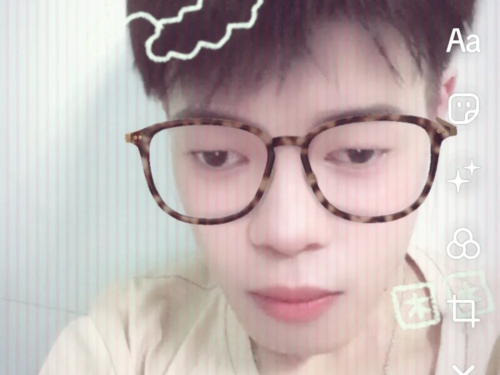 tailua05 na Stripchat: fotky a profil