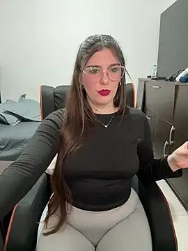 xxbbtaa — Stripchat 直播模特：照片与资料