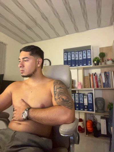 dimitri_coleman, webcammodel på Cam4: fotos