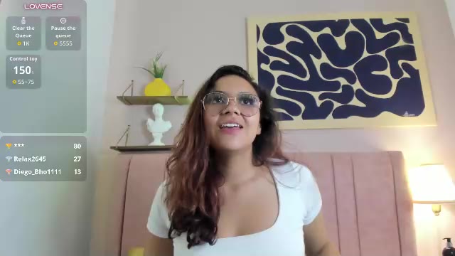 Preview photo of webcam model meloddy_brm on Chaturbate