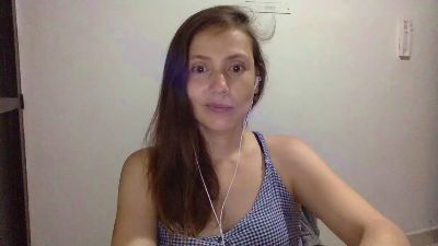 jasminalba: عارضة كاميرا ويب على Cam4