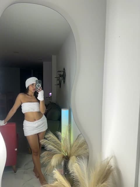 anah10 — BongaCams वेबकैम मॉडल: फ़ोटो