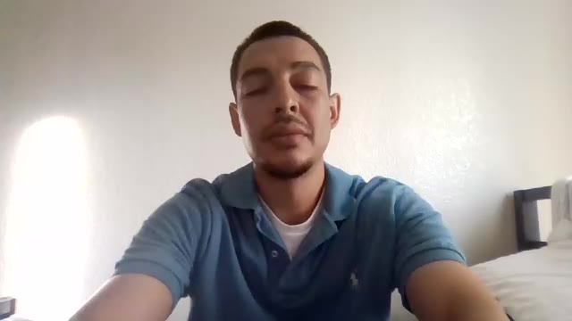 leviaandres100, cam model su Chaturbate: foto