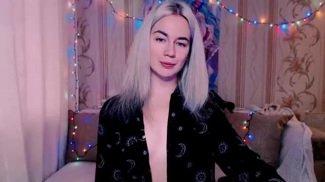 carinfox — Chaturbate वेबकैम मॉडल: फ़ोटो