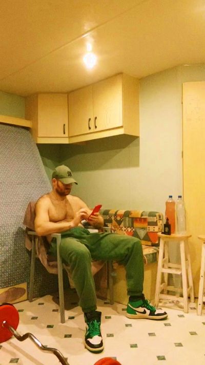 frenchyboyy44 (Cam4): fotod ja profiil