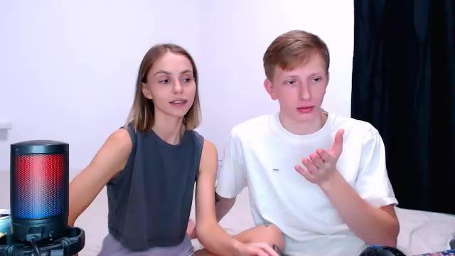 julsweet — Chaturbate वेबकैम मॉडल: फ़ोटो