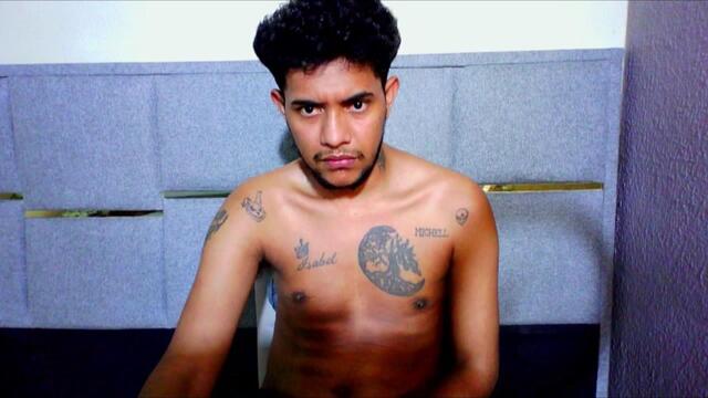 Preview photo of webcam model emiliano-hott on Flirt4Free