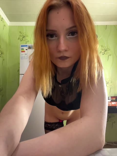 iriska-barbariska, model webcam pe BongaCams: poze
