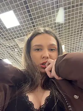 Ttixmila na Stripchat: fotky a profil
