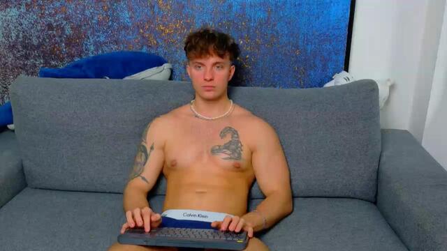 levi-manning, вебкам модел на Flirt4Free: слике
