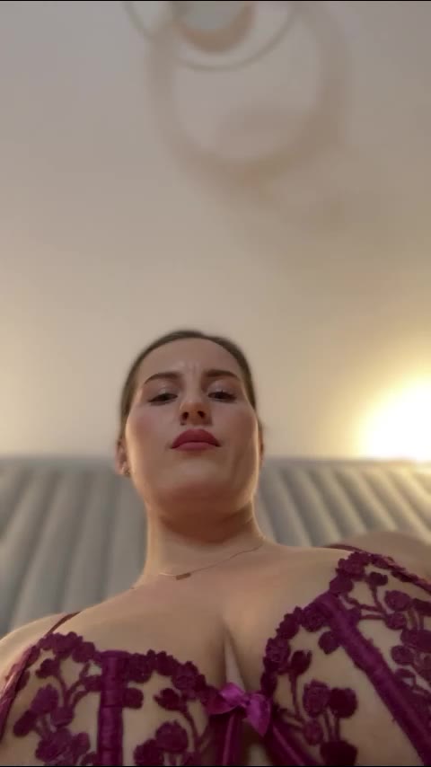 kendall, modèle webcam LiveJasmin : photos