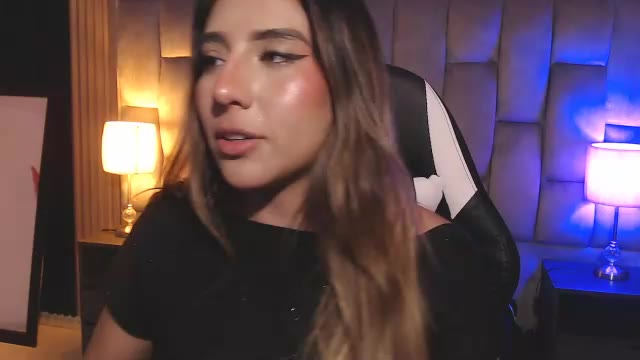 bonnali_lune në Chaturbate: foto dhe profili
