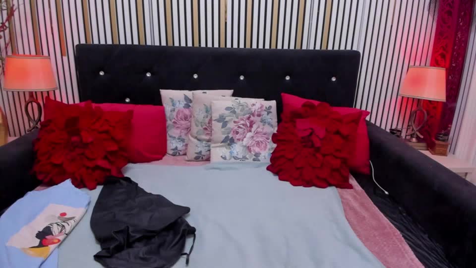 kattsuunny di XloveCam: foto model webcam