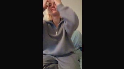 dansly (Cam4): foto un profils