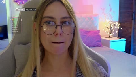 -light-fury- në BongaCams: foto dhe profili