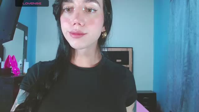 karla_zambrano – уебкам модел в Chaturbate: снимки