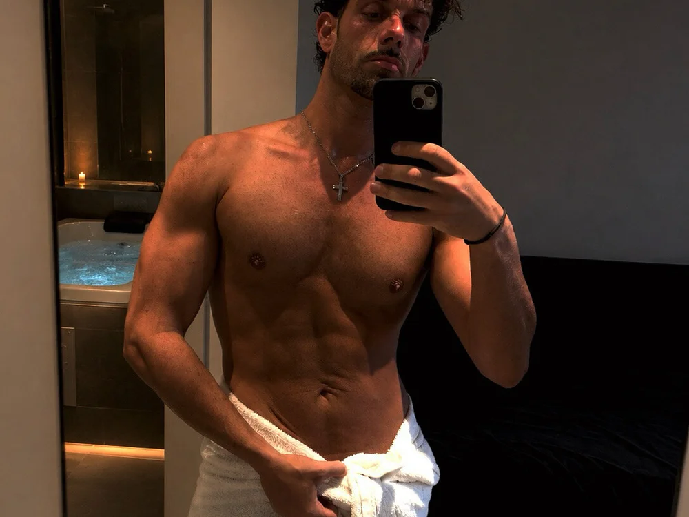 Marcobc — Stripchat वेबकैम मॉडल: फ़ोटो