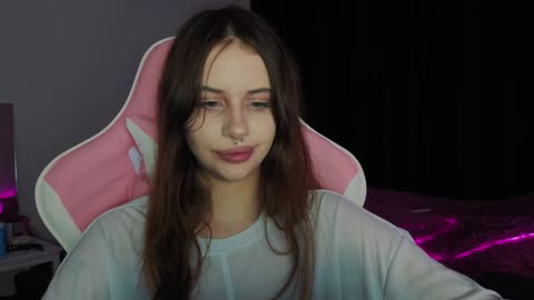 kissnotilt, modèle webcam BongaCams : photos