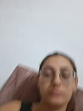 Ary-18 na Stripchat: fotky a profil
