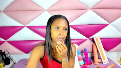angeyapetite — BongaCams वेबकैम मॉडल: फ़ोटो