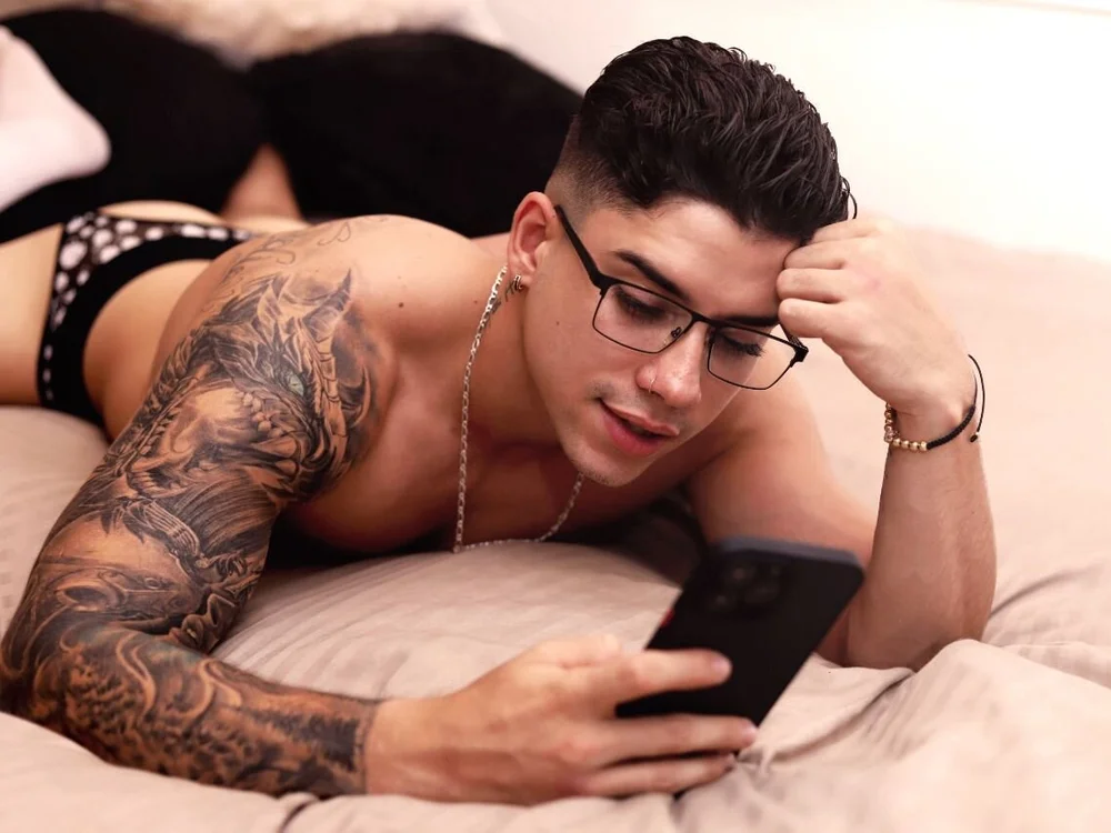 Mike_montoya01, modèle webcam Stripchat : photos