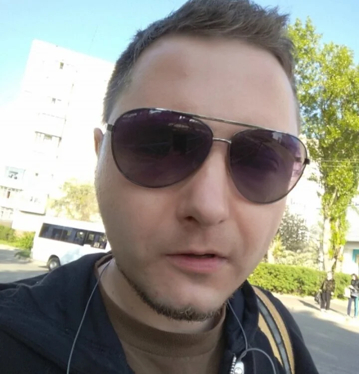 alexorbit1985 — Stripchat: ფოტოები და პროფილი