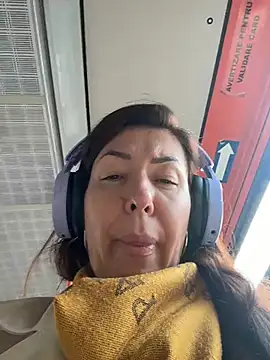eveangelll (Stripchat): ảnh người mẫu webcam