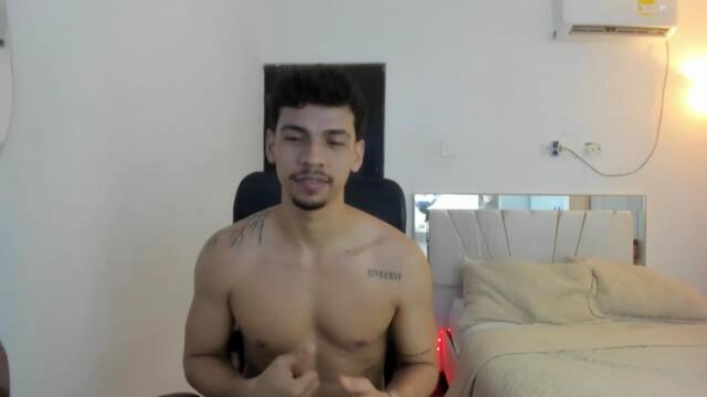 jasper-hill: عارضة كاميرا ويب على Flirt4Free