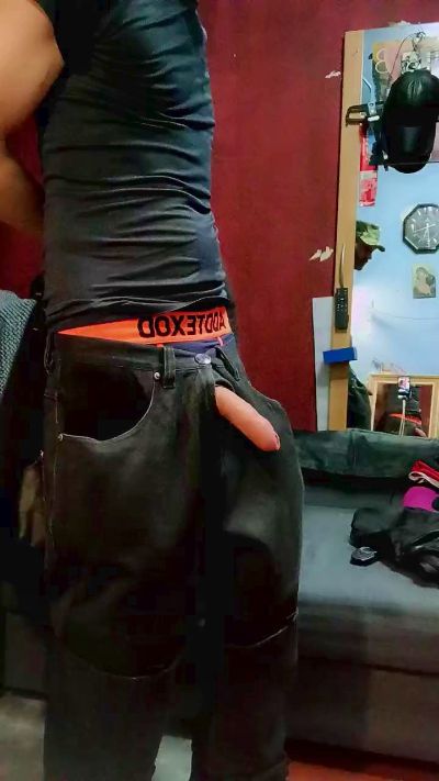 fetishjeans, webcammodel op Cam4: foto's