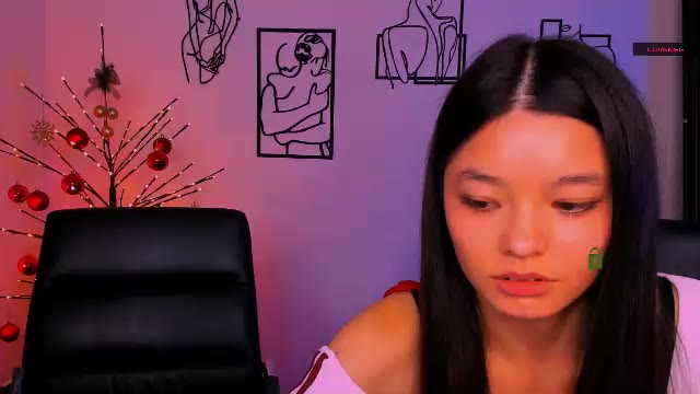 Preview photo of webcam model itscharlliee on Chaturbate