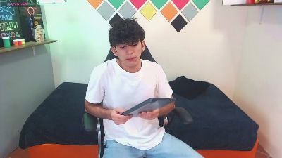 Preview photo of webcam model billy_wildd on Cam4