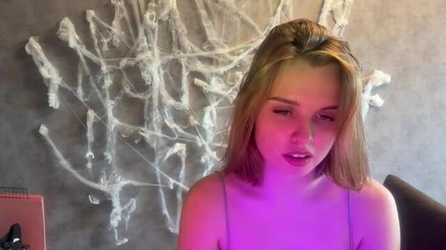 debby-kullas na Flirt4Free: fotky a profil