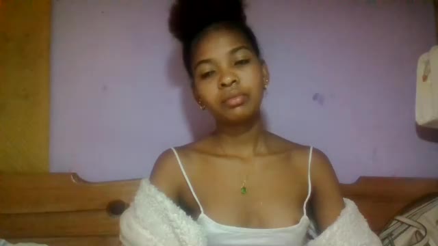 juliana2126 (Chaturbate): ảnh người mẫu webcam
