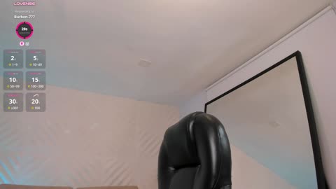 roxannehill – BongaCams webkamerás modell