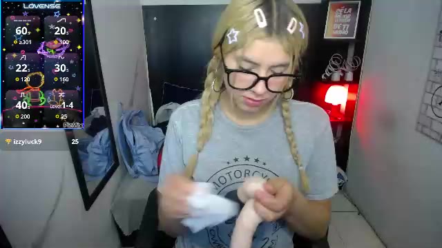nancy_blonde na Chaturbate: fotky a profil