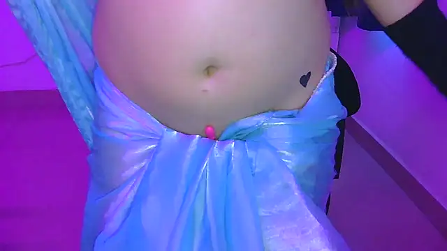 IndianRose143, modelo webcam de Stripchat: fotos