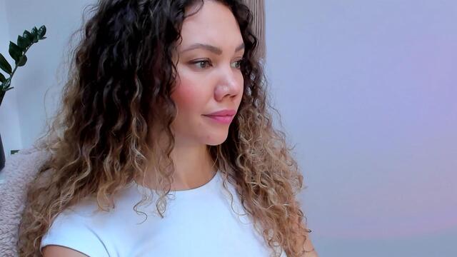 ashley-ross na Flirt4Free: fotky a profil