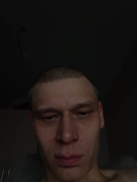 Фото вебкам-модели pisos333 на BongaCams