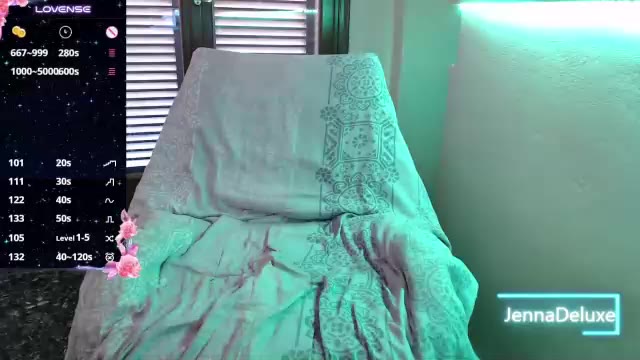 jennadeluxe, modelo webcam do Chaturbate: fotos