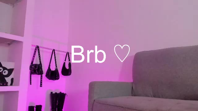Preview photo of webcam model sophiecb on Chaturbate