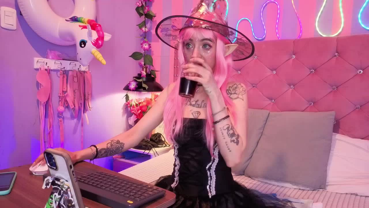 laurenevie69 — XloveCam: ფოტოები და პროფილი