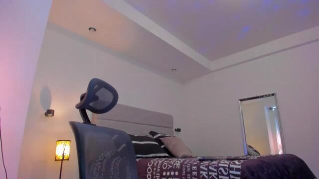 chirs-morgan në Flirt4Free: foto dhe profili