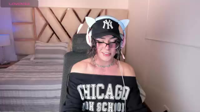 michelleevansvg (Chaturbate): nuotraukos, profilis