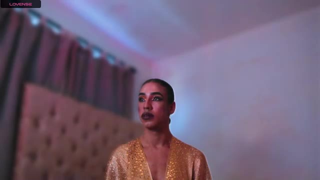 ninonbeart — Chaturbate वेबकैम मॉडल: फ़ोटो