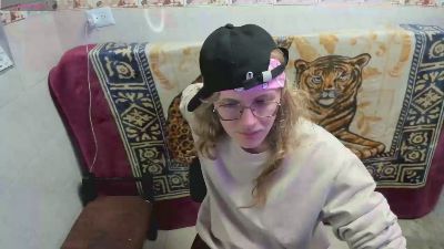 jinnbookkk na Cam4: slike in profil