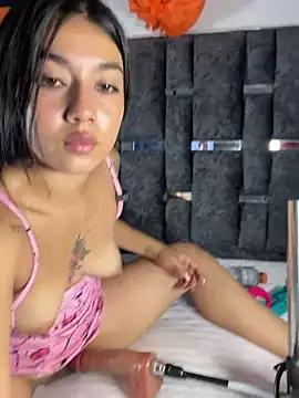 Natasharuso (Stripchat): foto un profils