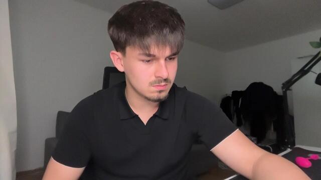 charlton-lee, model webcam pe Flirt4Free: poze