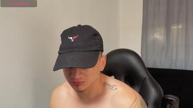 ahiezer, model webcam pe Flirt4Free: poze