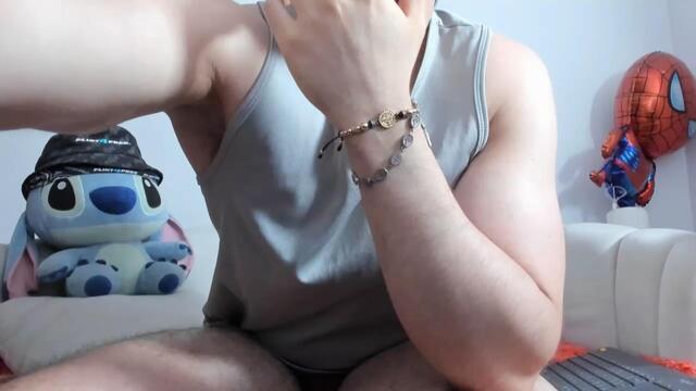 luigi-white, webcam-malli (Flirt4Free): kuvat